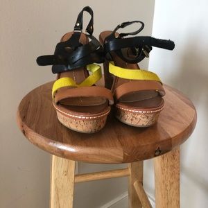 Dolce Vita Leather Wedge Sandal size 8